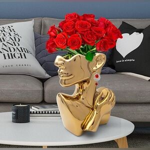 Gorgeous Gold Face Vase